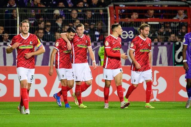 库里31+10爱德华兹19分 勇士擒森林狼止3连败